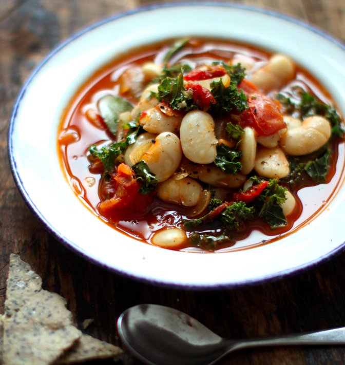 white bean and kale stew picture